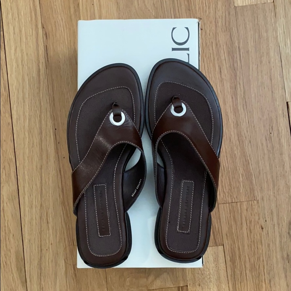 NEW Banana Republic brown sandals - size 5